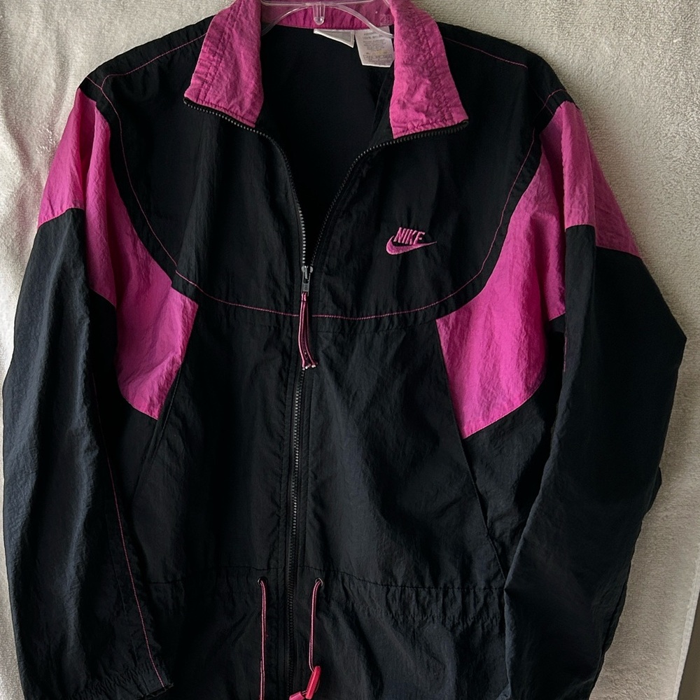 Nike 80’s Black and Hot Pink Colorblock Windbreaker Jacket - Swoosh Logo